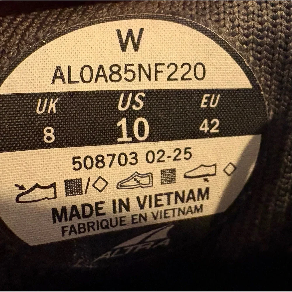 Altra Escalante 4 Womens Grey Road Running Shoes AL0A85NF220 Size 10
